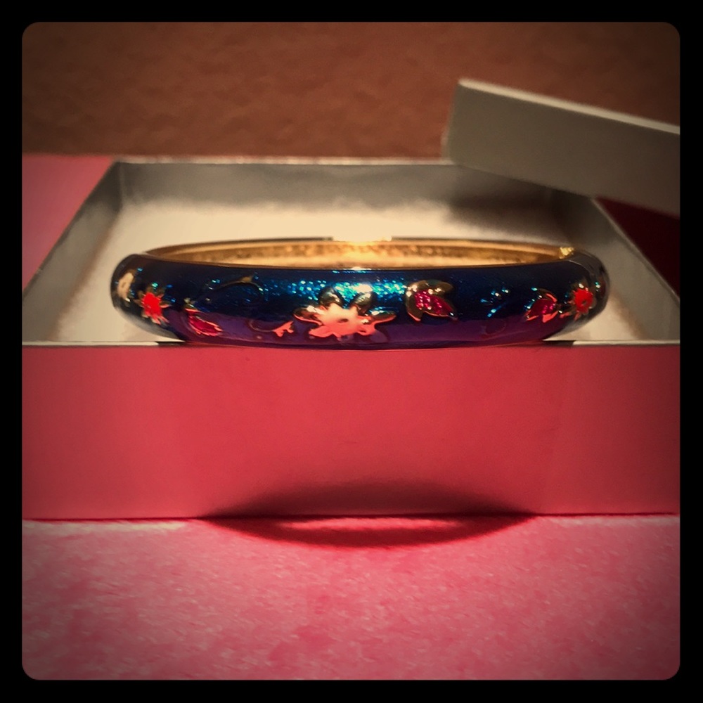 Blue floral bangle